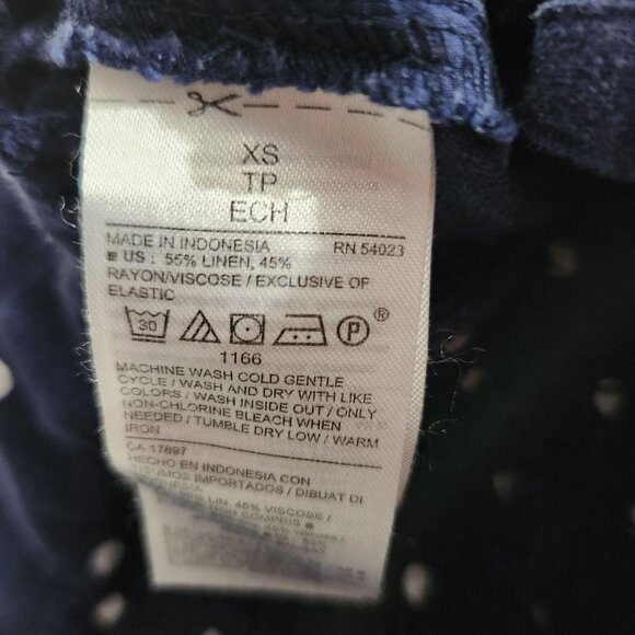 Old Navy Navy Blue Polka Dot Jumpsuit XS Adjustable Straps Smocked Back Pocketed - Picture 8 of 15